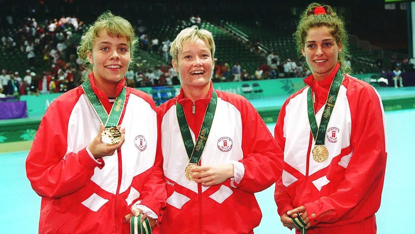 Anja Byrial, Anette Hoffmann og Anne Dorthe Tanderup med guldmedaljerne ved OL i 1996.