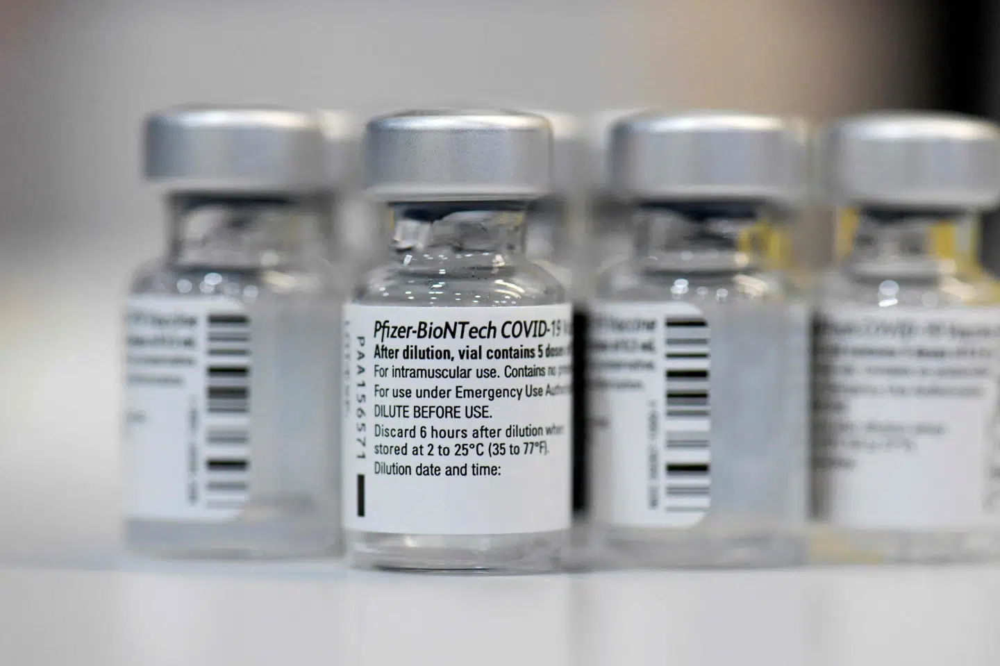 Pfizers omsætning fra coronavaccinen ventes nu at blive højere end hidtil. (Arkivfoto) Thomas Kienzle/Ritzau Scanpix