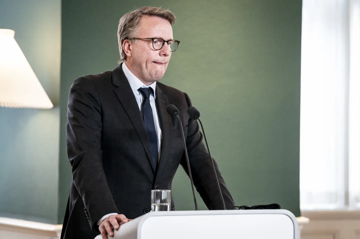 Skatteminister Morten Bødskov (S) sagde i 2019, at han var tilfreds med Advokatnævnets afgørelse om, at advokatfirmaet Bech-Bruun havde været inhabil i en undersøgelse for Skatteministeriet i forbindelse med skandalen om refusion af udbytteskat. Det sender et meget vigtigt signal, udtalte han. Men advokaterne forsøger nu at få Østre Landsret til at få fjernet den grimme plet - og at få sit salær på 3,5 millioner kroner plus moms. (Arkivfoto) Mads Claus Rasmussen/Ritzau Scanpix