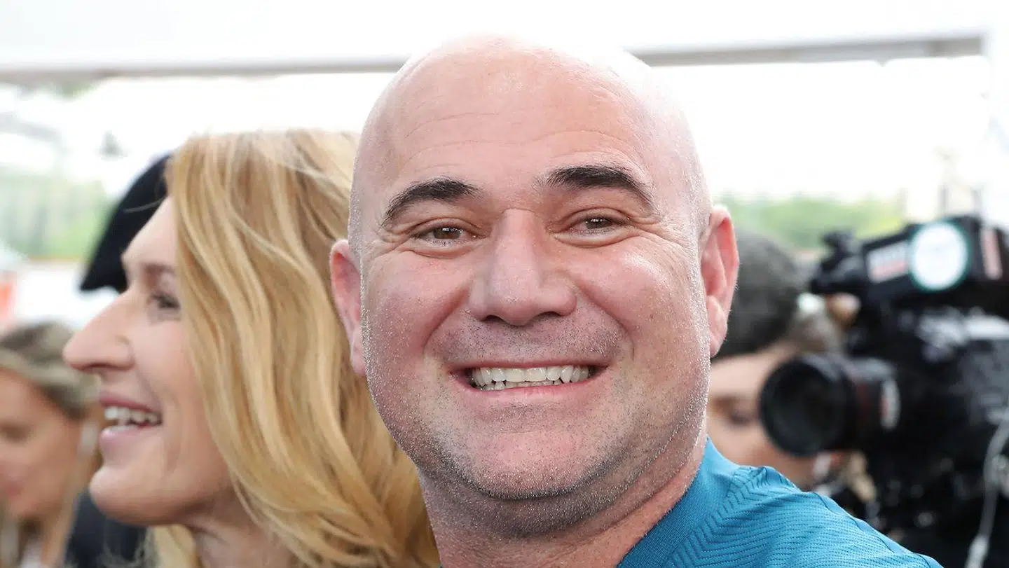 André Agassi har afsløret en hemmelighed, der gjorde, at han havde en stor fordel i de mange opgør mod rivalen Boris Becker.