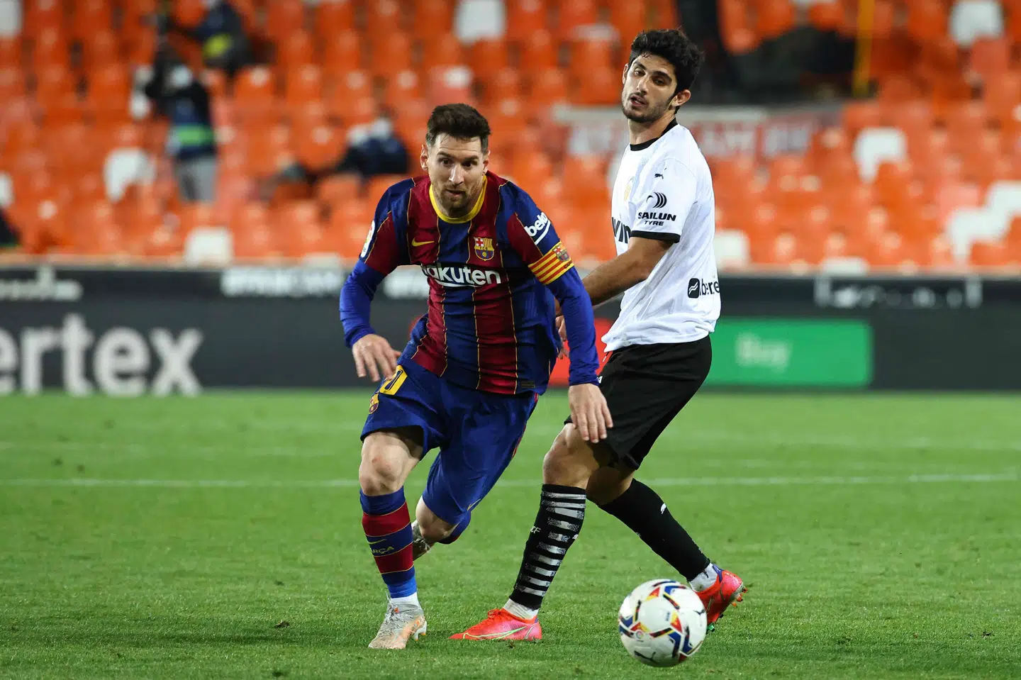 Som så ofte før var Lionel Messi Barcelonas redningsmand, da det kneb mod Valencia. Jose Jordan/Ritzau Scanpix