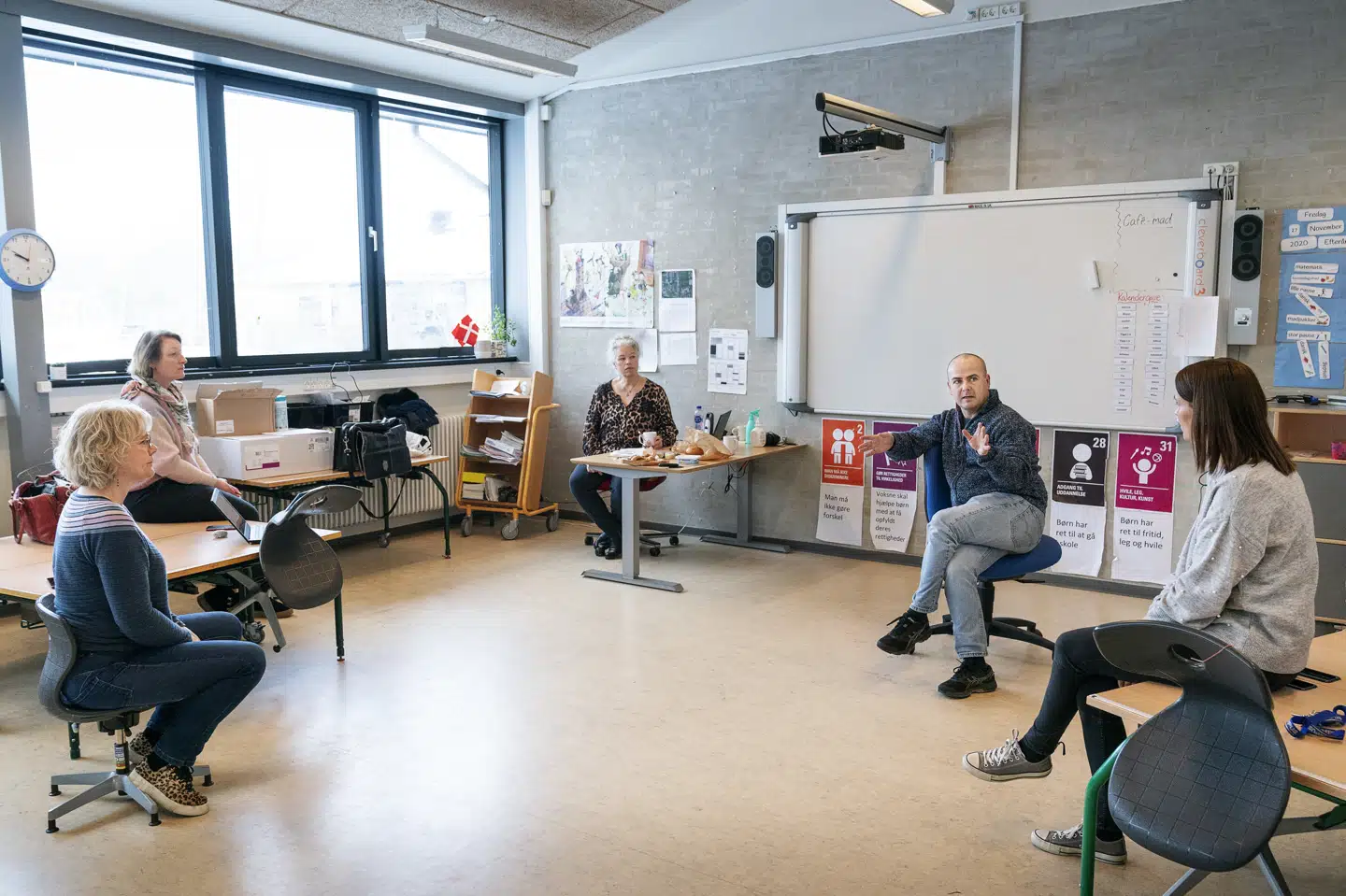 At undervise er en uhyre kompliceret opgave, som kræver uddannelse, mener Gordon Ørskov Madsen, formand for Danmarks Lærerforening. (Arkivfoto). Claus Bech/Ritzau Scanpix