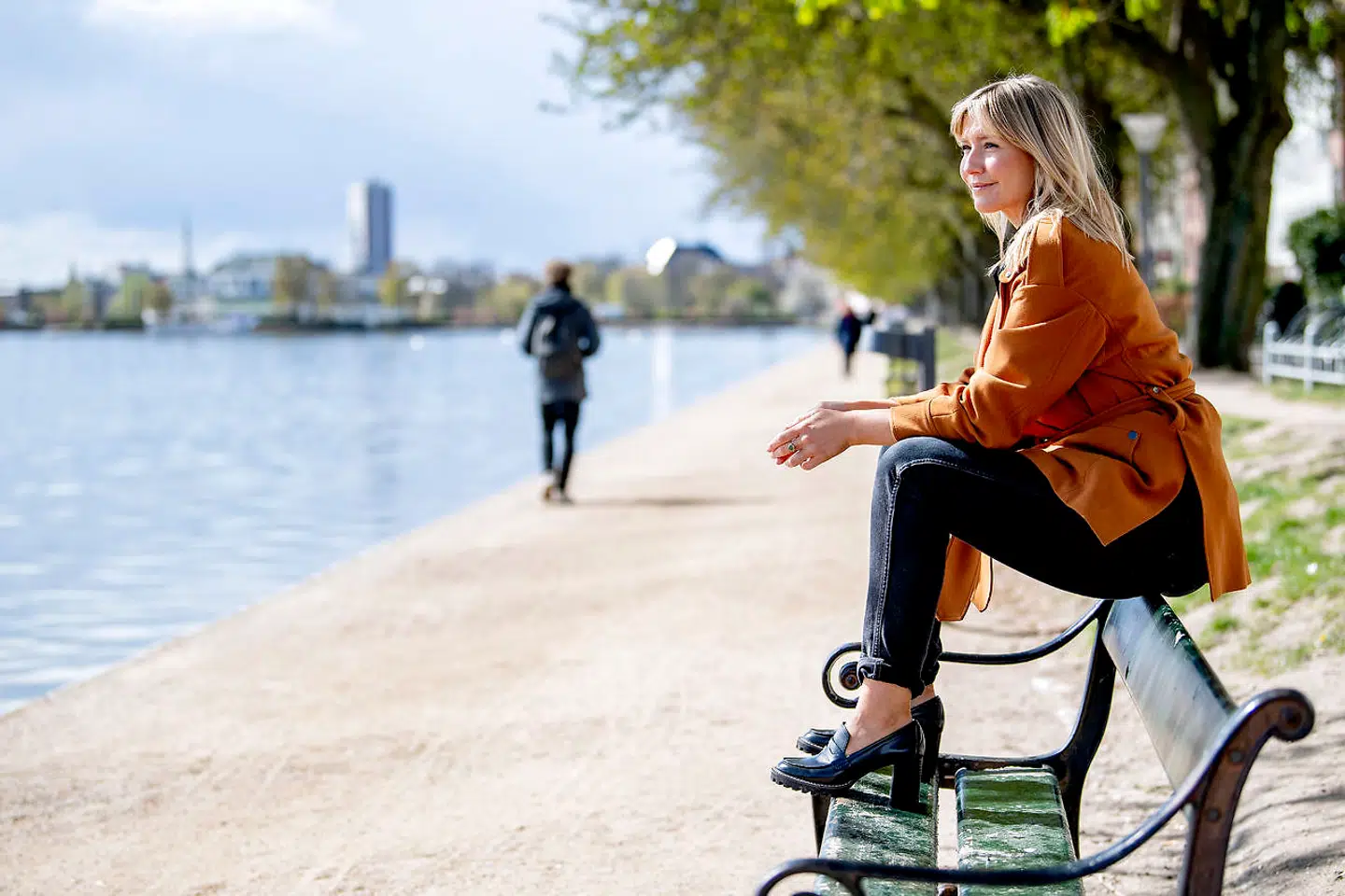 Influencer og tidligere skuespiller Carla Chloe Mickelborg har skrevet en bog om sit, til tider anstrengende, forhold til sin mor.