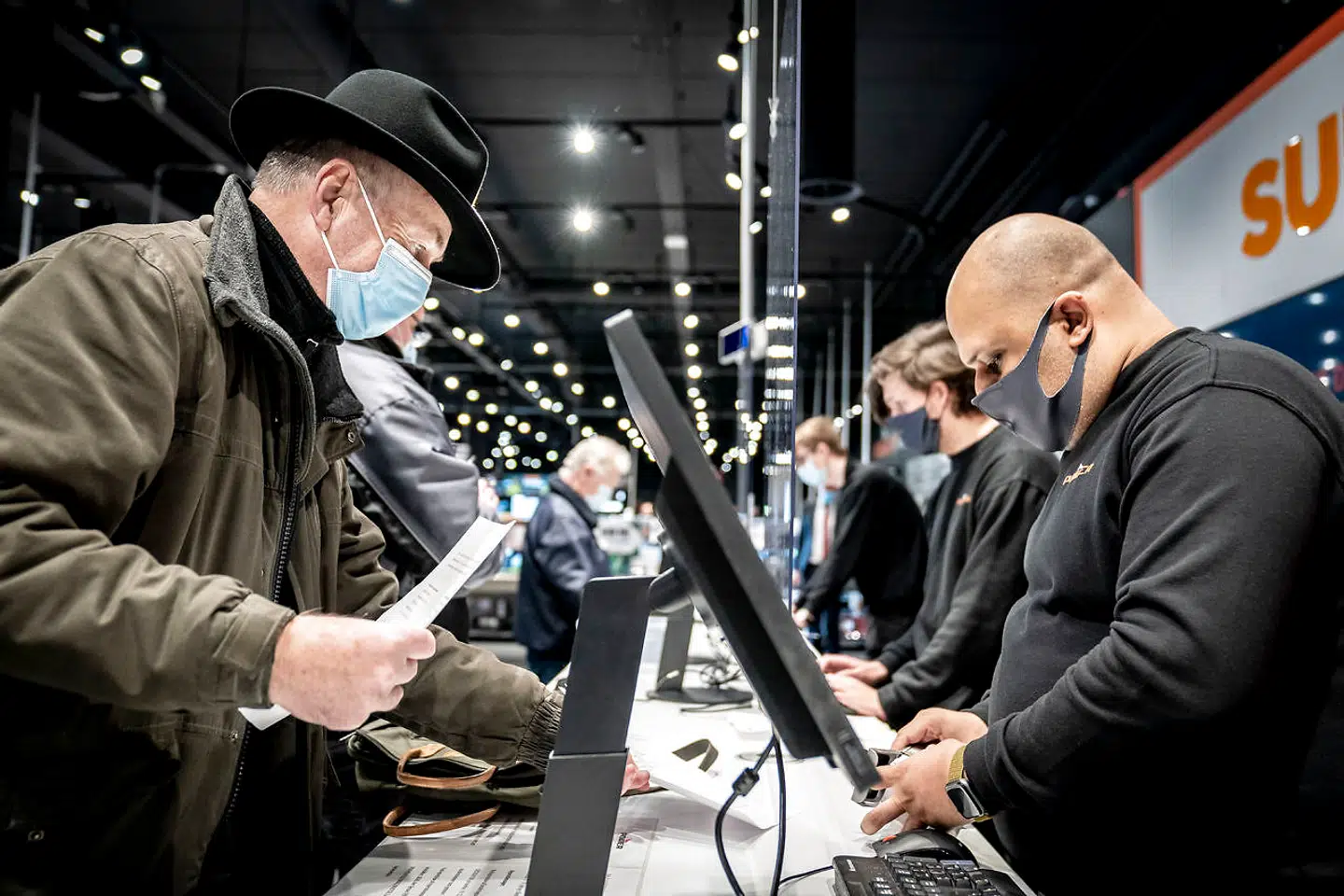 Prisen for de elektronikforsikringer man kan tilkøbe hos elektronikforhandlerne er markant dyrere, end dem forsikringsselskaberne udbyder. Foto: Mads Claus Rasmussen/Ritzau Scanpix