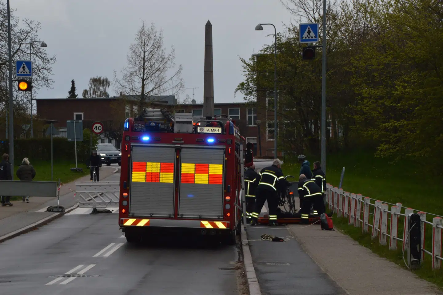 Redningsaktion i Fredericia efter en beruset mand var faldet i en voldgrav (Foto: Presse-fotos.dk)
