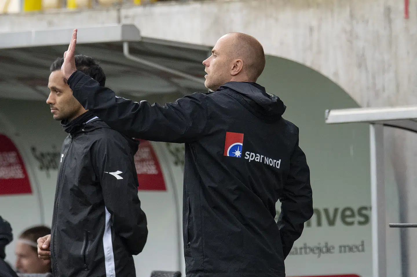 AC Horsen's cheftræner Jens Berthel Askou kunne fredag se sit hold smide en 3-0-føring mod Vejle. Bo Amstrup/Ritzau Scanpix