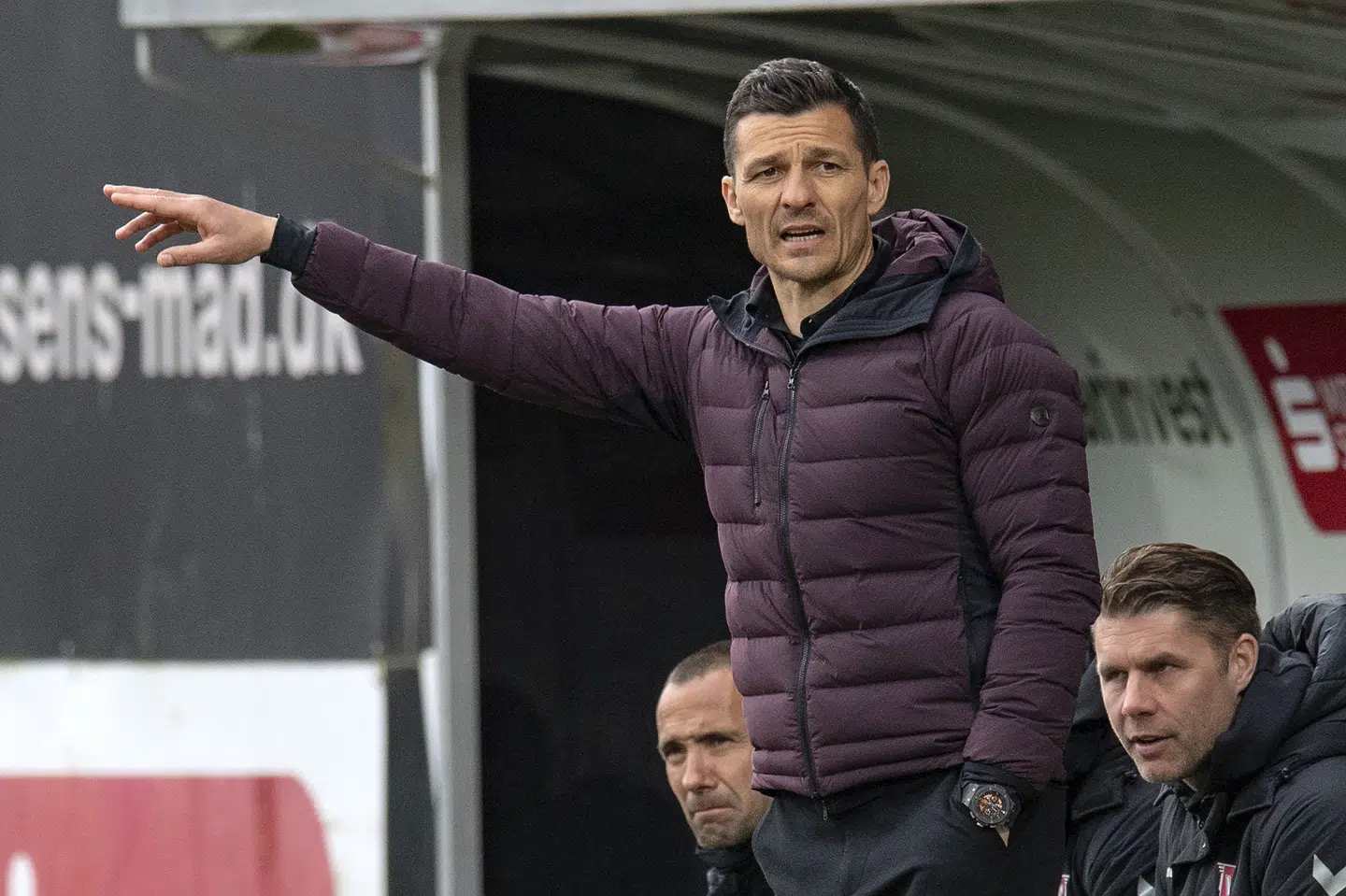 Vejle's cheftræner Constantin Galca kunne fredag se sit hold vende 0-3 til 3-3 mod AC Horsens. Bo Amstrup/Ritzau Scanpix