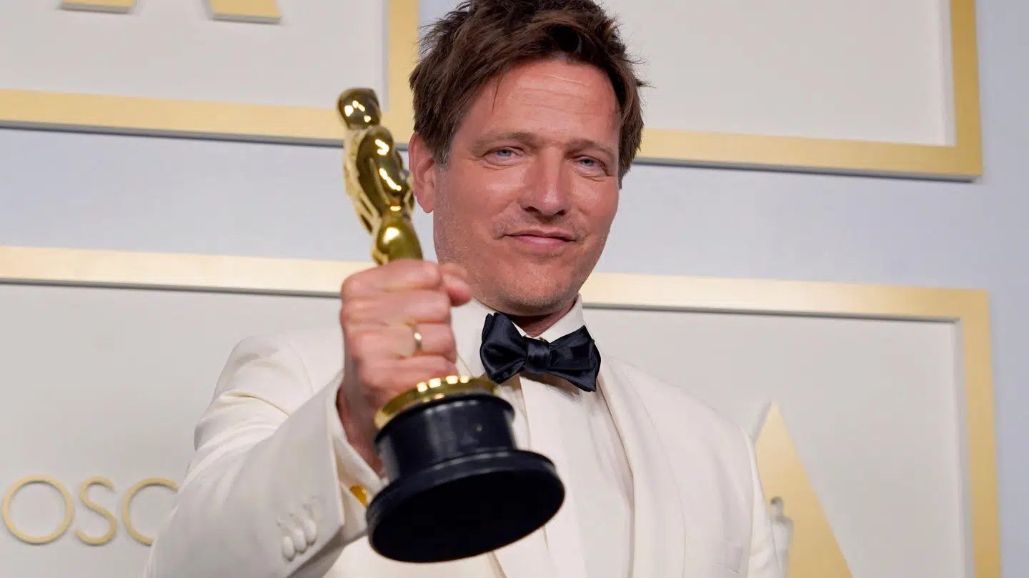 Thomas Vintberg med sin Oscar.