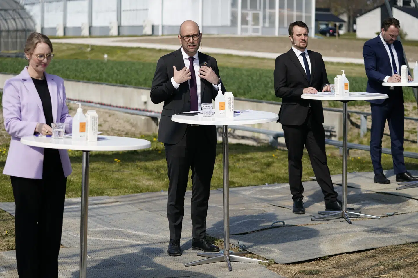 En række af regeringens ministre har onsdag præsenteret et udspil, som skal vise, hvordan landbruget kan bidrage på klimaområdet. Mads Claus Rasmussen/Ritzau Scanpix