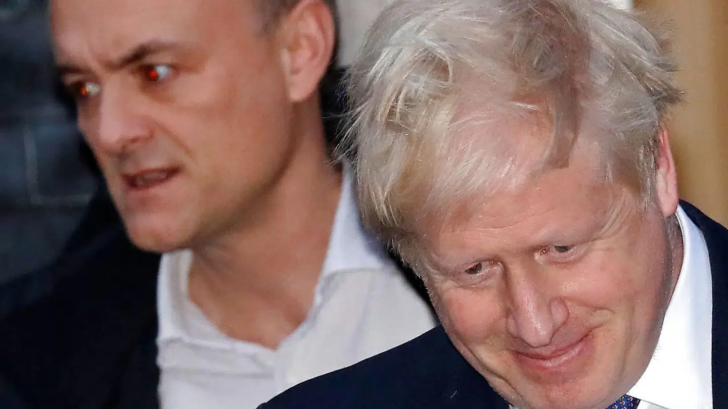 Dominic Cummings har svoret hævn over den britiske premierminister.