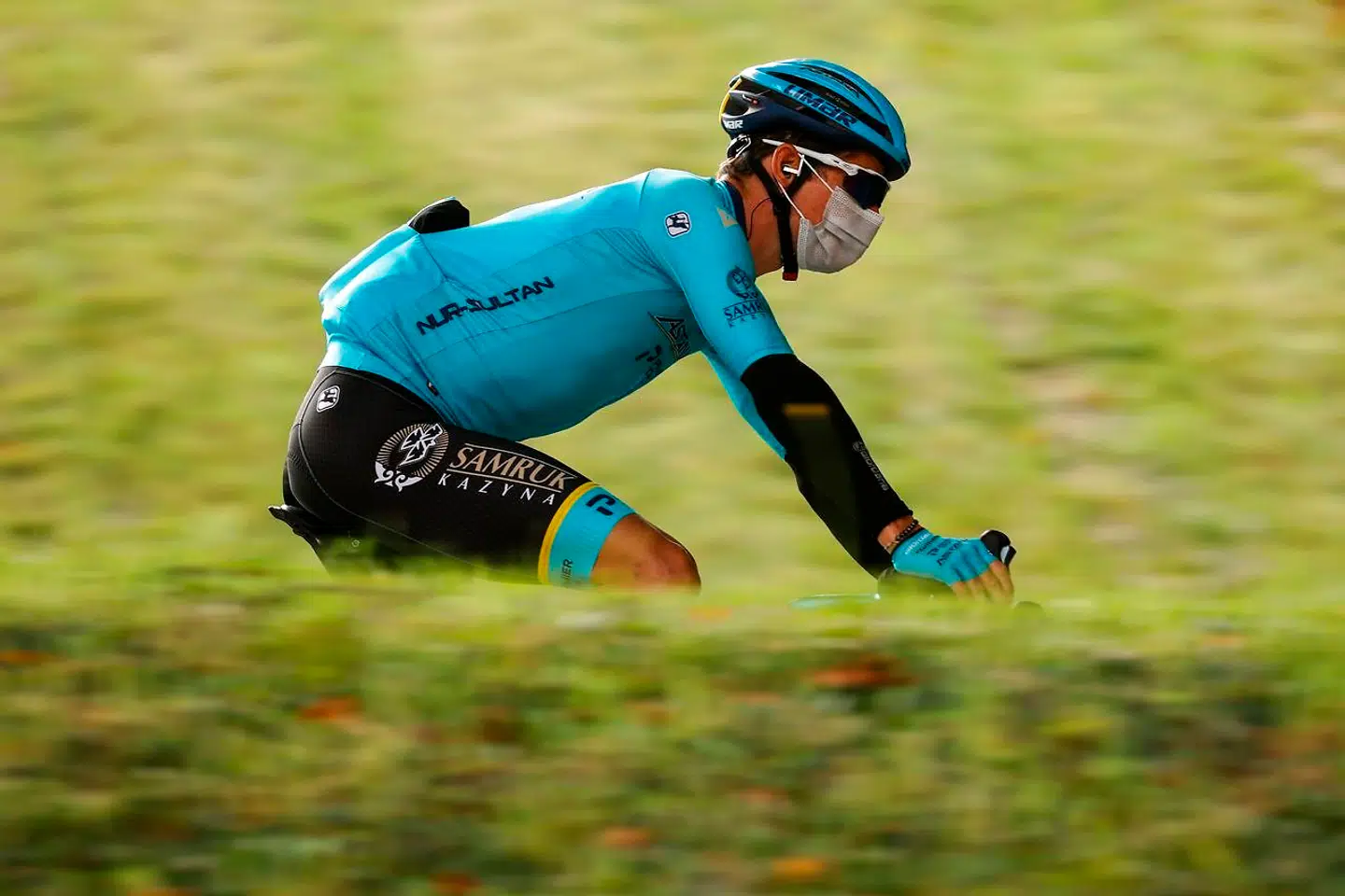 Team Astana rider Denmark's Jakob Diemer Fuglsang rides ahead of the 17th stage of the Giro d'Italia 2020 cycling race, a 203-kilometer route between Bassano del Grappa - Madonna di Campiglio, on October 21, 2020. (Photo by Luca Bettini / AFP)