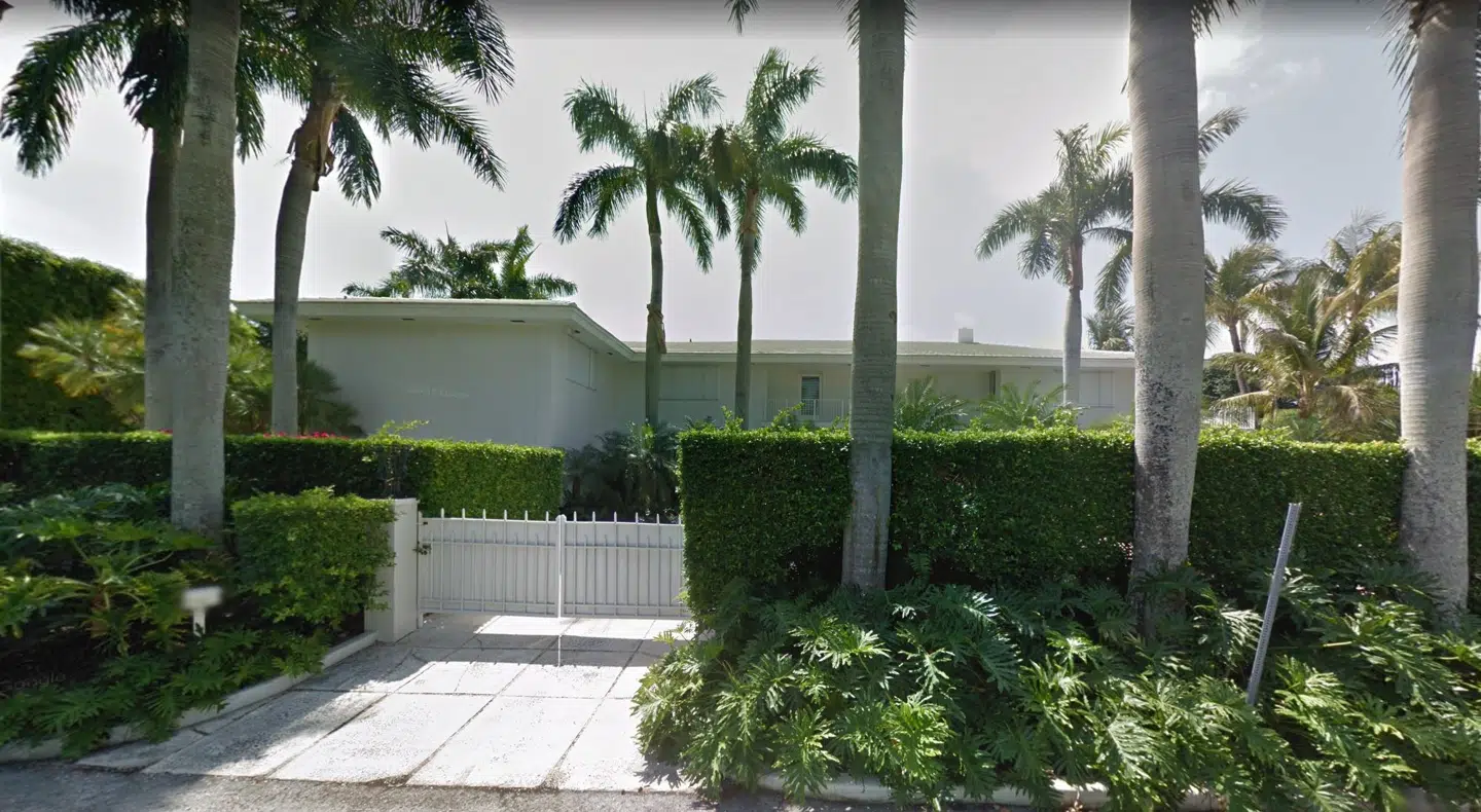 Jeffrey Epsteins hele hjem i Palm Beach, Florida skal rives ned.