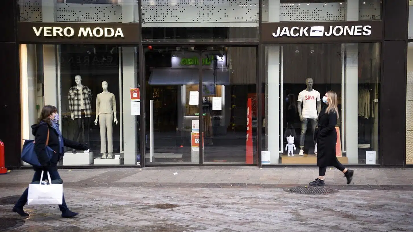 Det er ikke nødvendigvis alle forbrugere, der ved, at det er Bestseller, der står bag forretninger som Vero Moda og Jack & Jones.