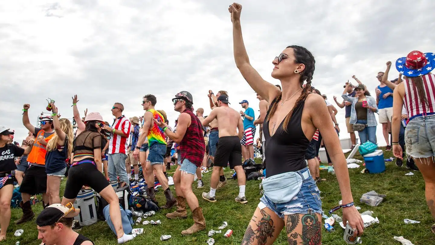 Løbet plejer at samle næsten 400.000 mennesker.