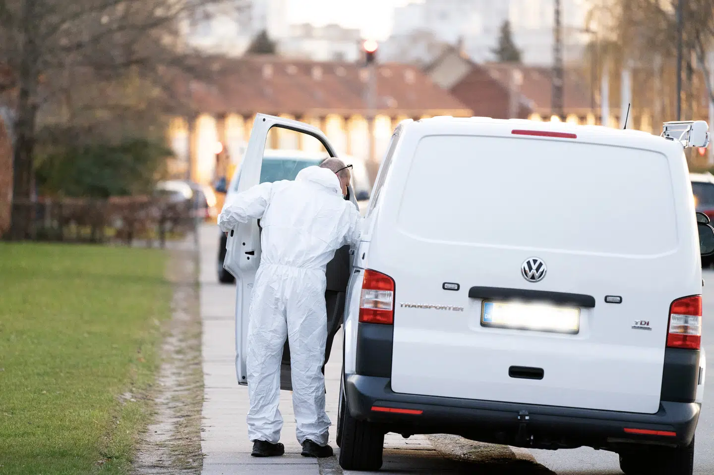 Politiets teknikere var søndag blandt andet i aktion på Følfodvej i Tårnby. (Arkivfoto) Claus Bech/Ritzau Scanpix