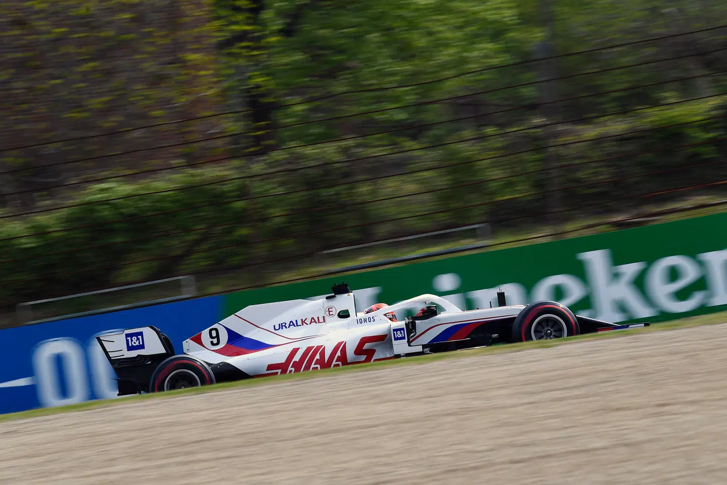 Nikita Mazepin i Imola, hvor han kvalificerede sig til Emilia Romagnas Grand Prix i sidste startrække.