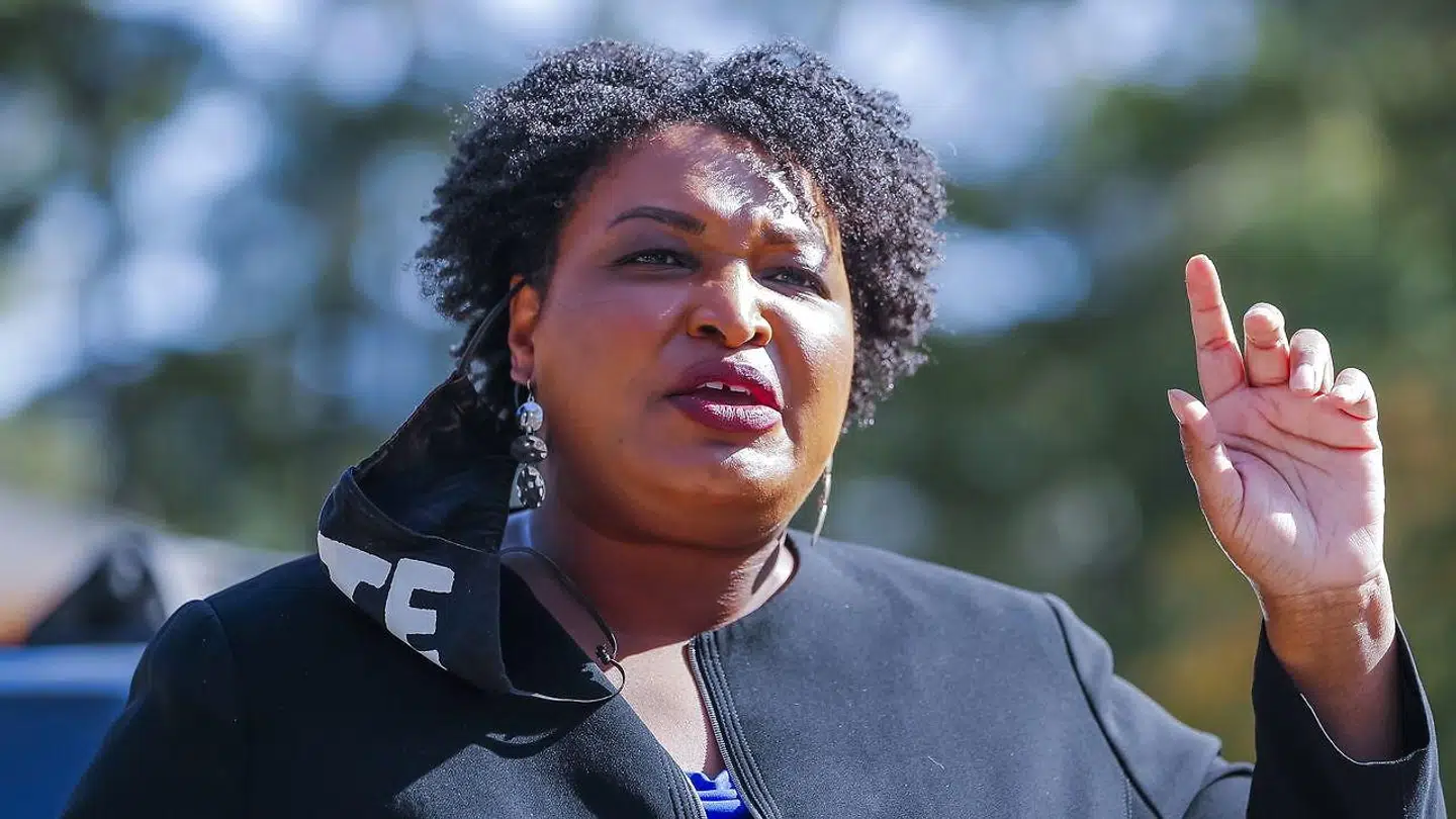 Den demokratiske leder i Georgia Stacey Abrams er på fornavn med Joe Biden og Barack Obama. Hun var kun 50.000 stemmer fra at blive delstatens guvernør for få år siden.