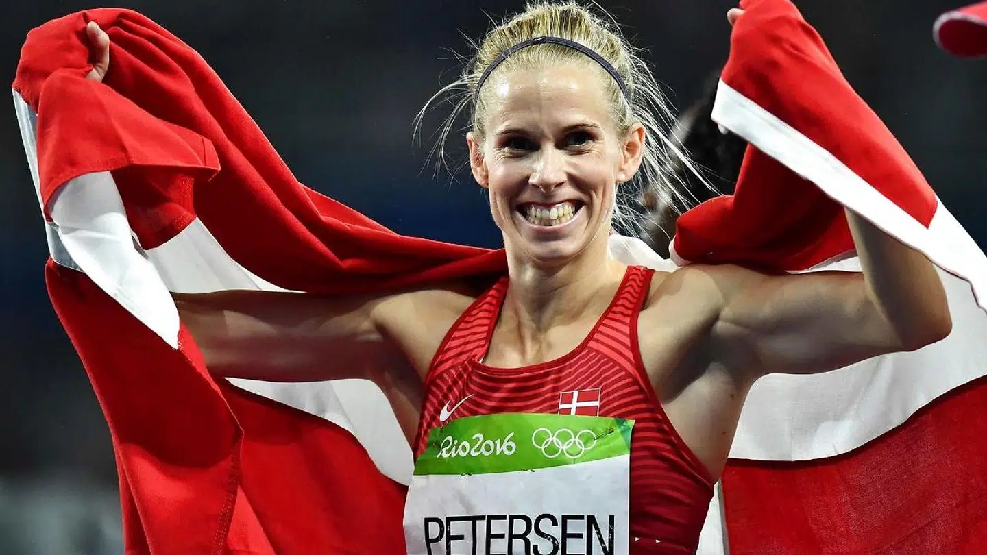 »Der er ingen atleter, der forventer, at de skal rykkes foran nogen, som helt tydeligt har brug for vaccinen - kronikerne, de gamle og de svagelige,« siger OL-helten Sara Slott Petersen, der også sidder i DIF's bestyrelse.