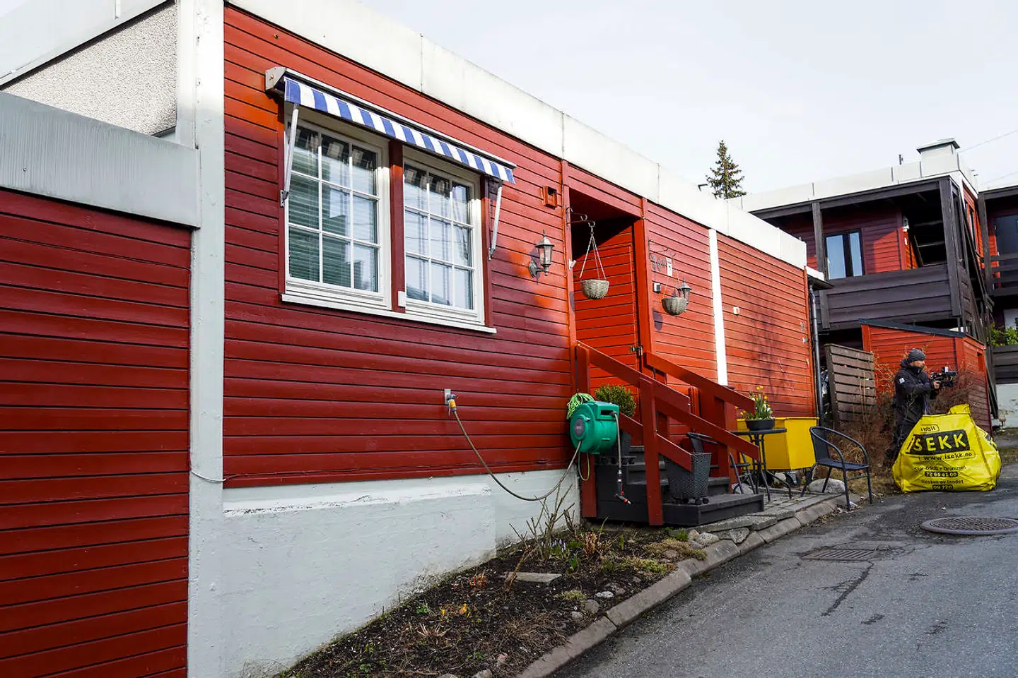 Rækkehuset i bydelen Røa i Oslo, hvor Tor Kjærvik mandag aften blev skudt og dræbt.