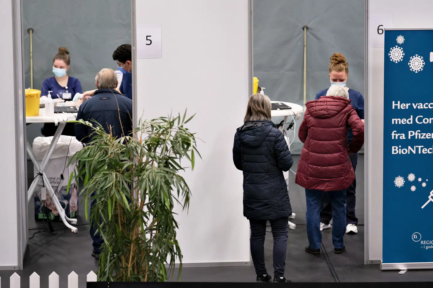 Frontpersonale har fået anerkendt alvorlige bivirkninger efter corona-vaccination som arbejdsskade. De har nu mulighed for at få erstatning. (Arkivfoto) Henning Bagger/Ritzau Scanpix
