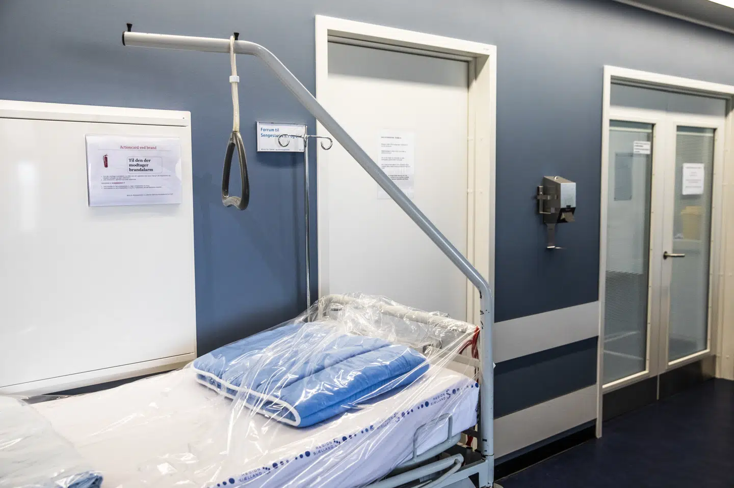 Styrelsen for Patientsikkerhed vurderer, at det igen er sikkert at åbne for besøg på sygehusene. (Arkivfoto) Ólafur Steinar Rye Gestsson/Ritzau Scanpix