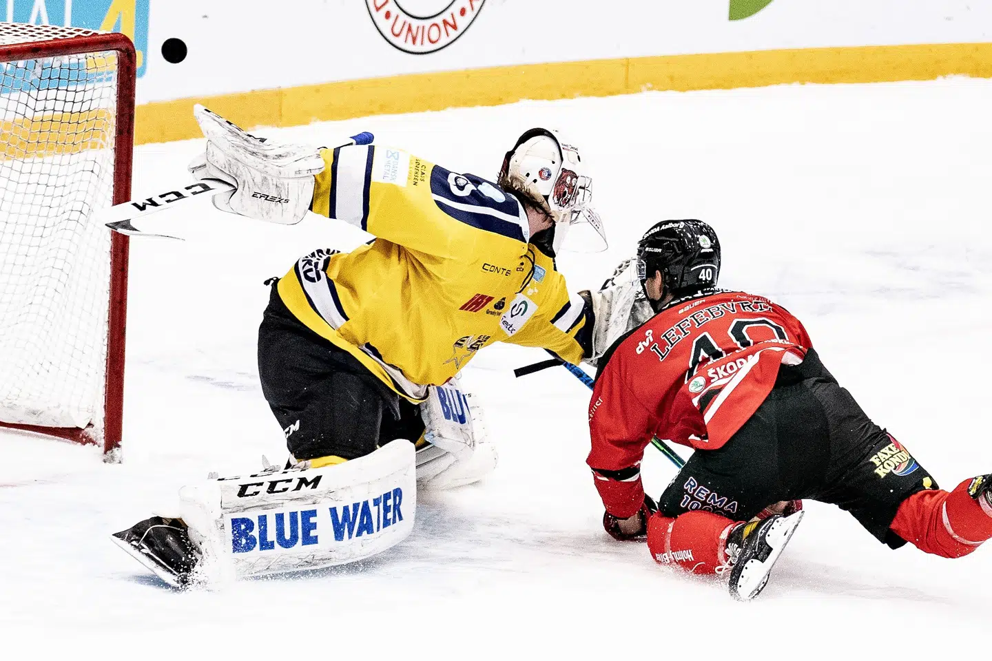 Mads Søgaard spillede i den igangværende sæson for Esbjerg Energy, som søndag røg ud af slutspillet. Henning Bagger/Ritzau Scanpix