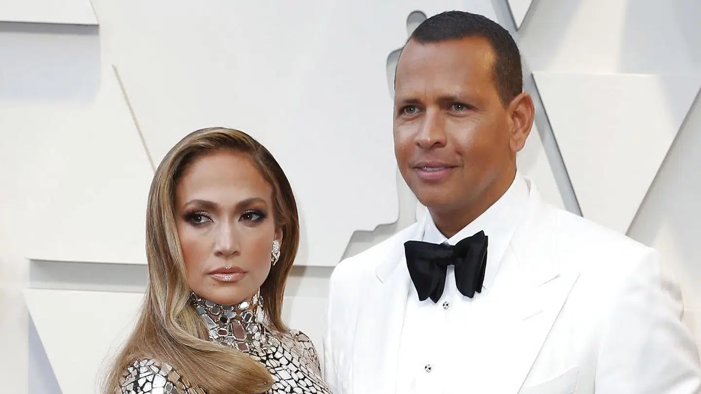 Alex Rodriguez er forlovet med den amerikanske skuespiller og sangerinde, Jennifer Lopez.
