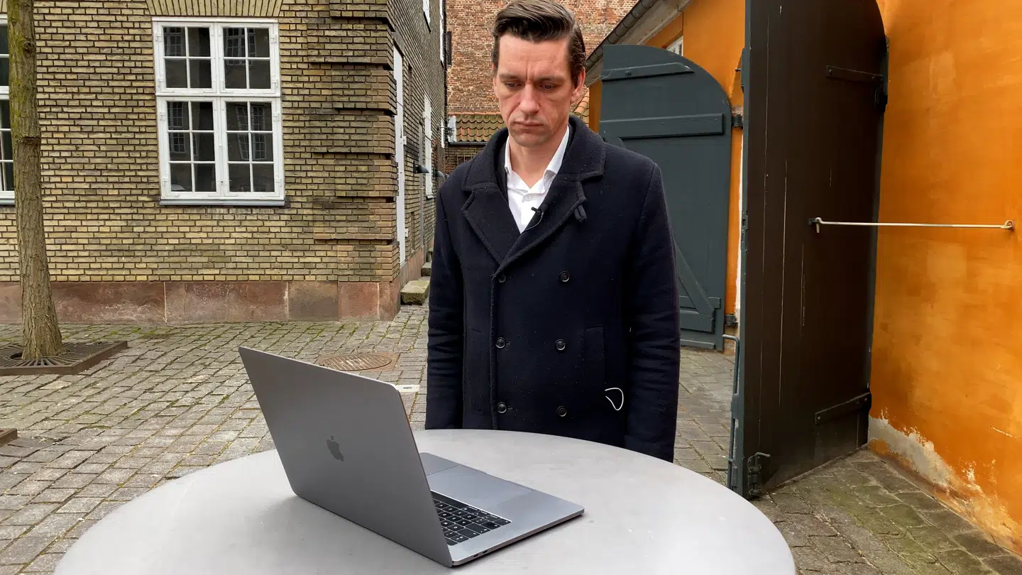 Boligminister Kaare Dybvad har set B.T.s historie om udlejeren Morten D. Han har nu fulgt op på sit løfte om at stoppe denne type udlejere i at beholde sine lejeres penge.