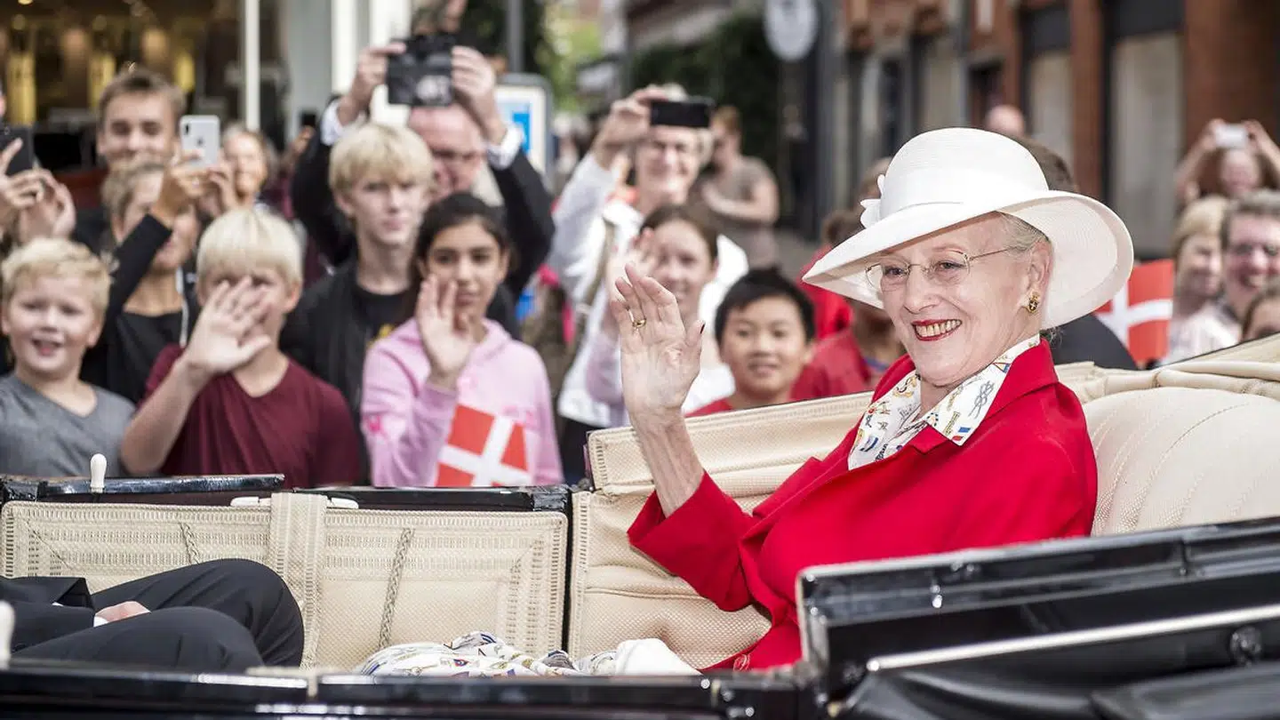 Dronning Margrethe i Svendborg under sit sommertogt i 2018. Intet tyder på, at den danske dronning abdicerer foreløbig.