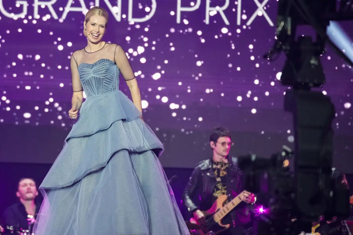 Tina Müller var vært til Dansk Melodi Grand Prix 2021. Ved hendes side på scenen var Martin Brygmann. Melodigrandprixet blev for første gang siden 1999 afholdt i et DR-studie på grund af coronavirus. (Arkivfoto) Martin Sylvest/Ritzau Scanpix