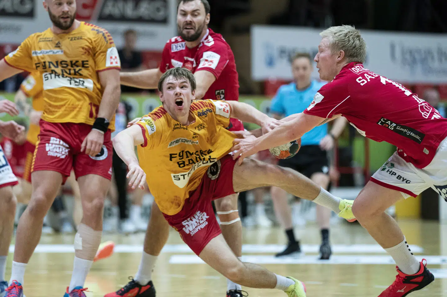GOG og Aalborg Håndbold kæmpede i forrige sæson mod hinanden i DM-finalen. I år sluttede de grundspillet som henholdsvis etter og toer og tager hver to point med i slutspillet. (Arkivfoto) Claus Fisker/Ritzau Scanpix