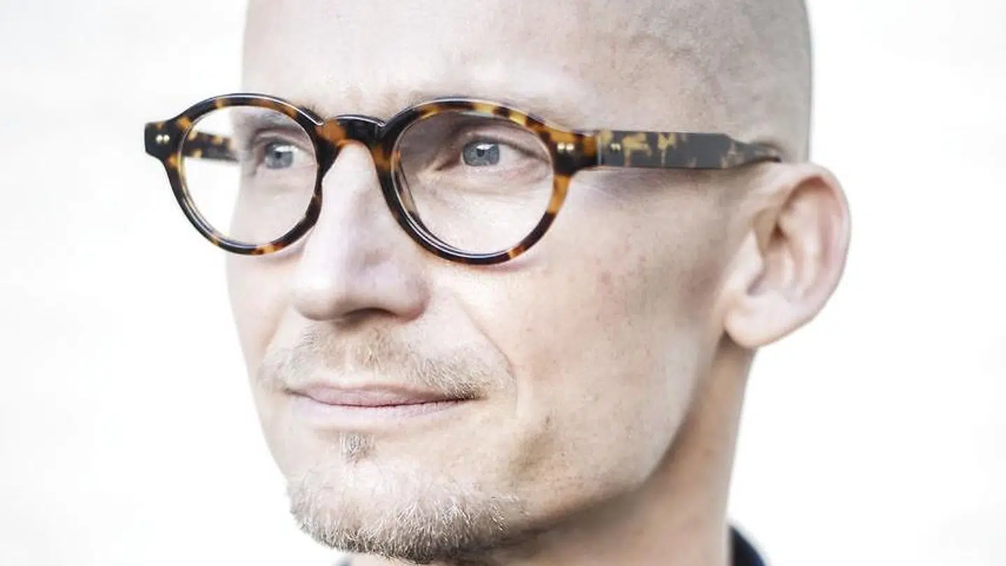 Hummel følger situationen i Qatar nøje, siger Christian Stadil.