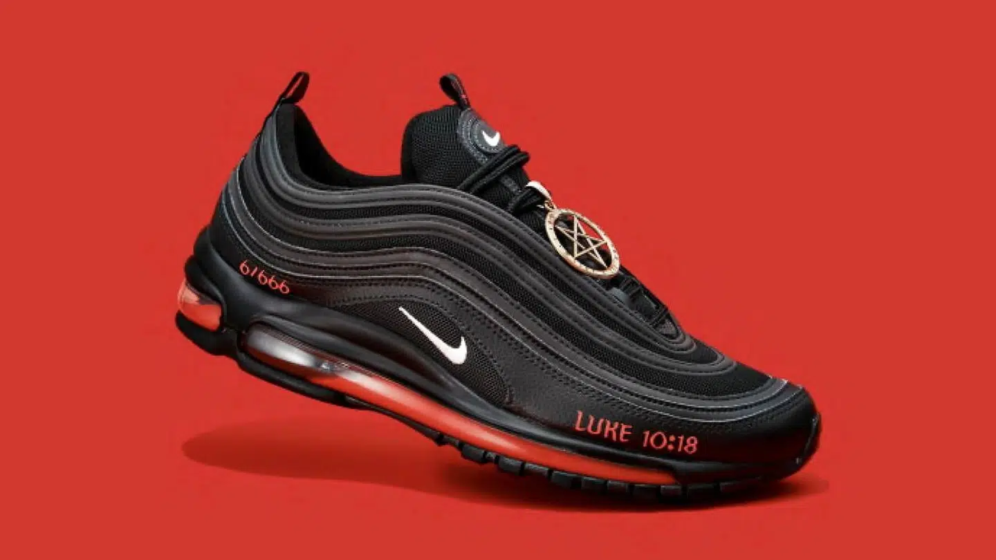 Sådan ser skoene, der ikke længe må blive produceret, ud.