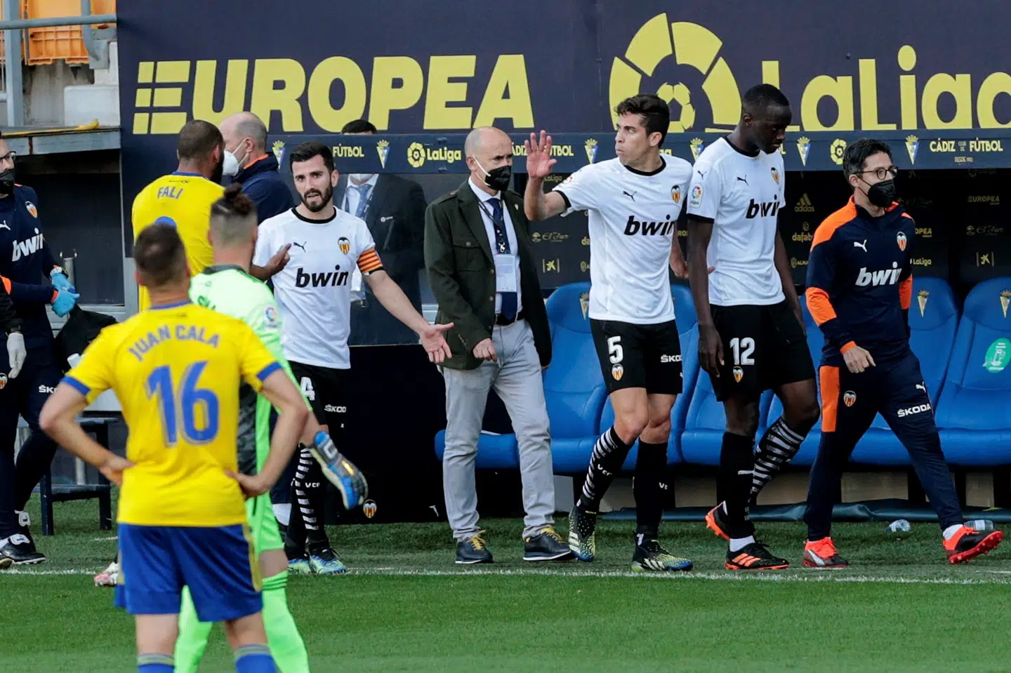 Valencias spillere udvandrede fra banen i kampen mod Cadiz, da Mouctar Diakhaby følte sig ramt af racisme. (Arkivfoto) Roman Rios/Ritzau Scanpix