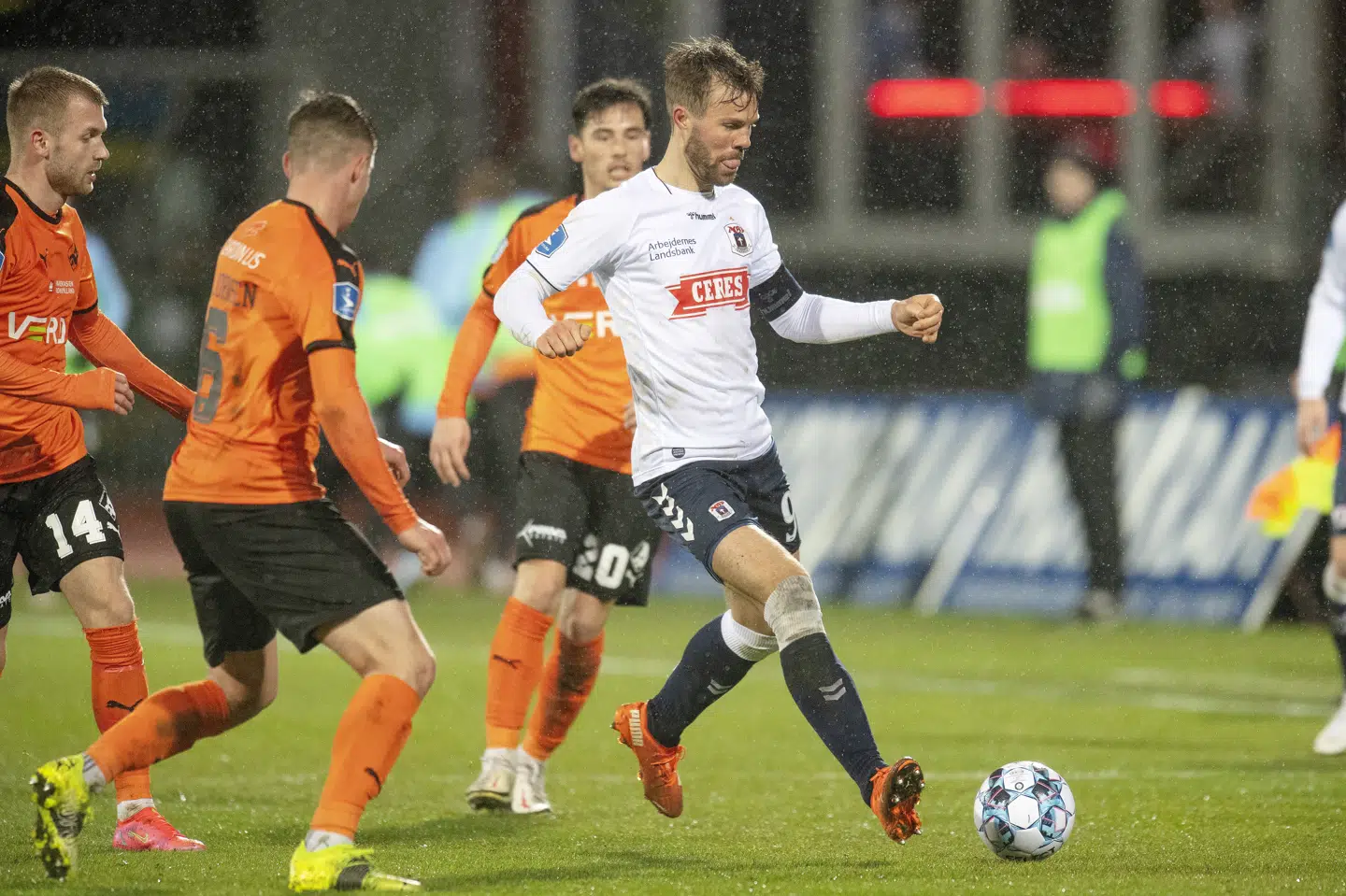 Randers holdt Patrick Mortensen og de øvrige AGF-spillere fra scoring i torsdagens møde. Bo Amstrup/Ritzau Scanpix