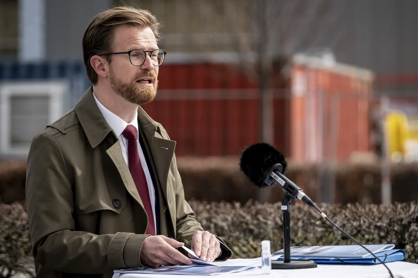 Transportminister Benny Engelbrecht (S) under pressemøde om Danmark fremad - regeringens nye plan for investeringer i dansk infrastruktur hos Novo Nordisk i Kalundborg torsdag. Mads Claus Rasmussen/Ritzau Scanpix