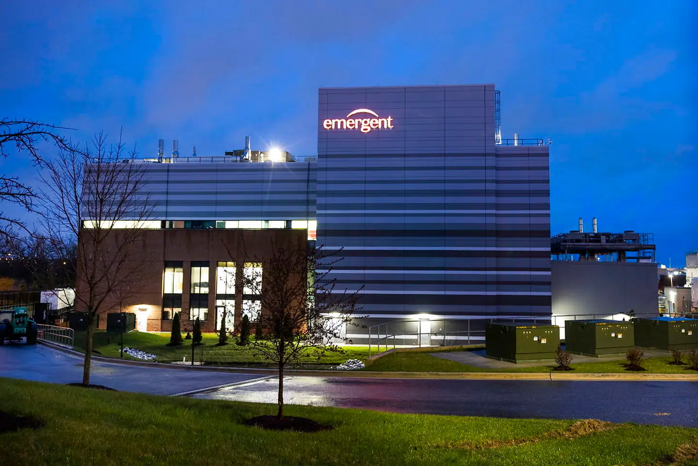 Det er ved dette fabriksanlæg i Baltimore, at vaccinerne ikke er blevet godkendt.