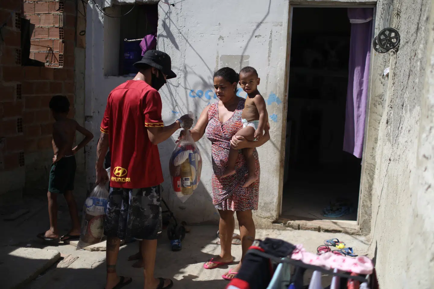 De svageste og fattigste er også dem, der er blevet hårdest ramt under coronapandemien, konkluderer Amnesty Internationals årsrapport. (Arkivfoto). Pilar Olivares/Reuters
