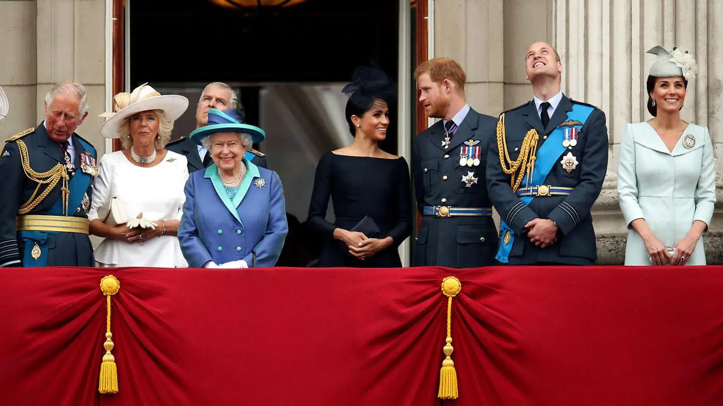 Dronning Elizabeth, prins Charles og prins William er de mest magtfulder personer i den britiske kongefamilie.