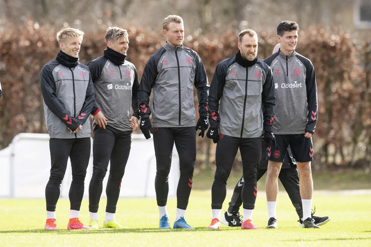 Der er højt humør på det danske landshold forud for VM-kvalifikationskampen mod Østrig. Bo Amstrup/Ritzau Scanpix