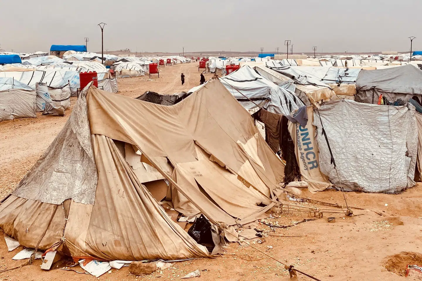 Der bor omkring 62.000 mennesker i den syriske fangelejr al-Hol. Siden årsskiftet har der været over 40 drab i lejren, siger kurdiske myndigheder. Repatriate The Children - Denmark/Ritzau Scanpix