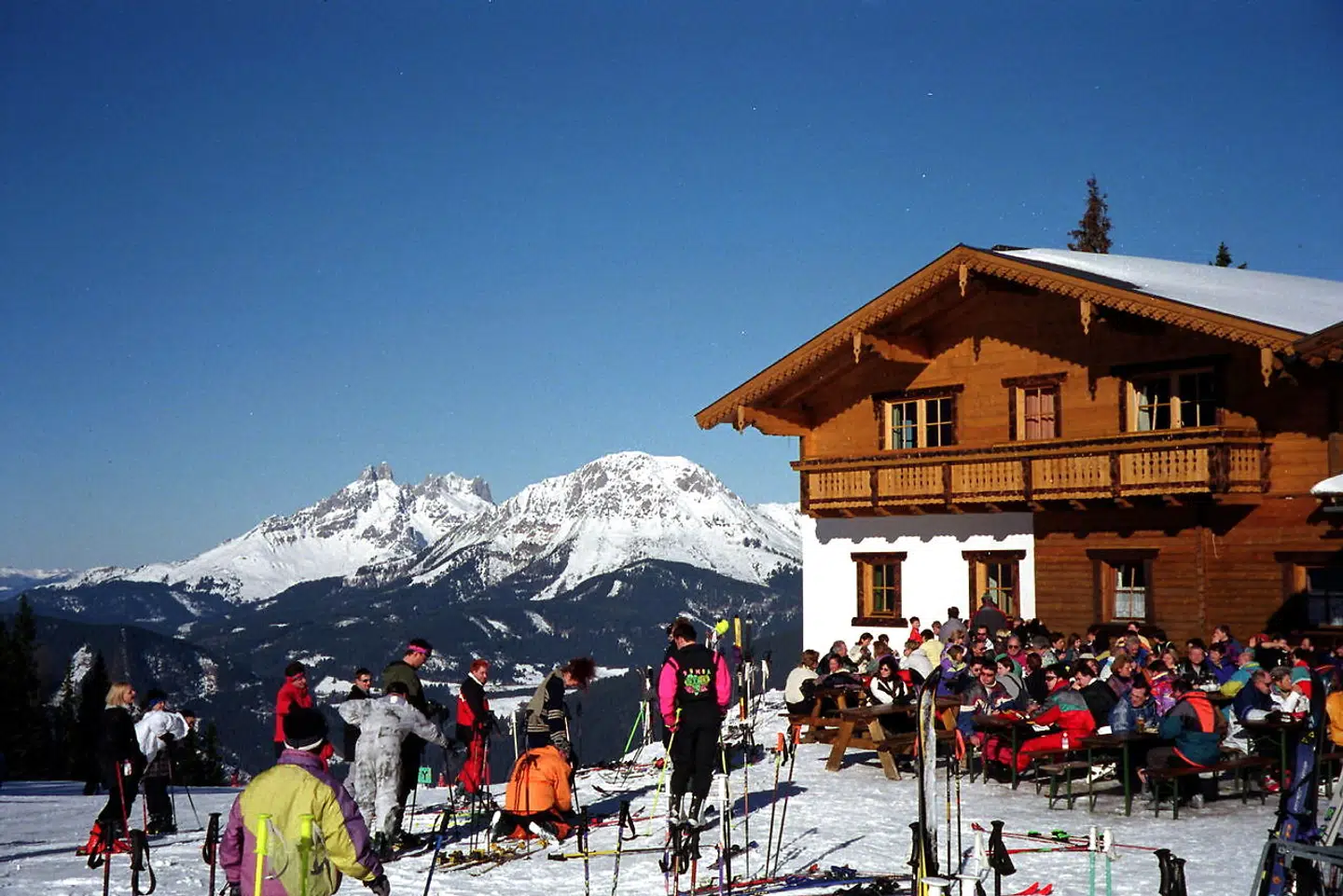 Under normale vintersæsoner er der sort af mennesker.