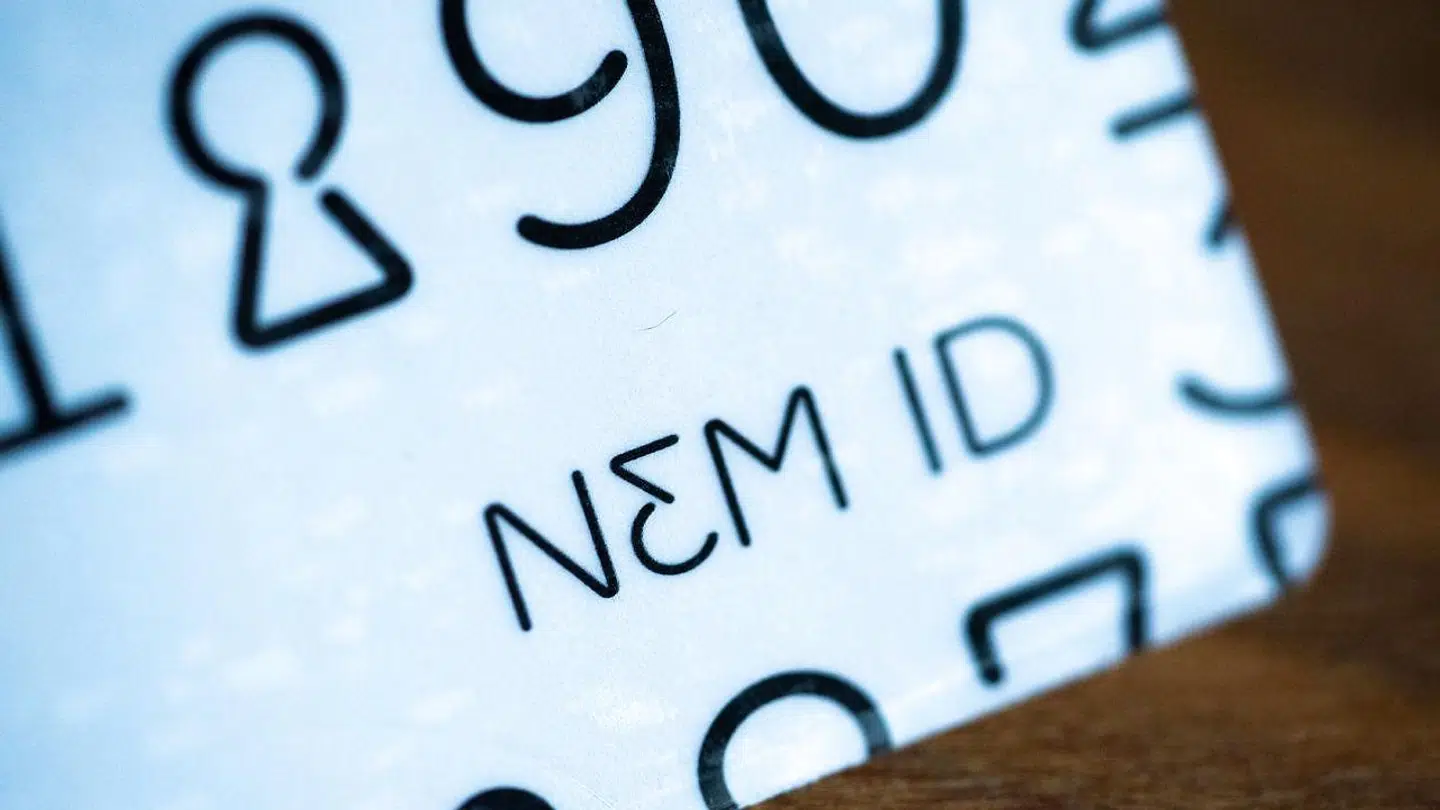 Omkring 300.000 danskere har ikke nemid, og de kan lige nu ikke få et vaccinepas, så de kan tage del i samfundet, når det åbner. Foto: Scanpix