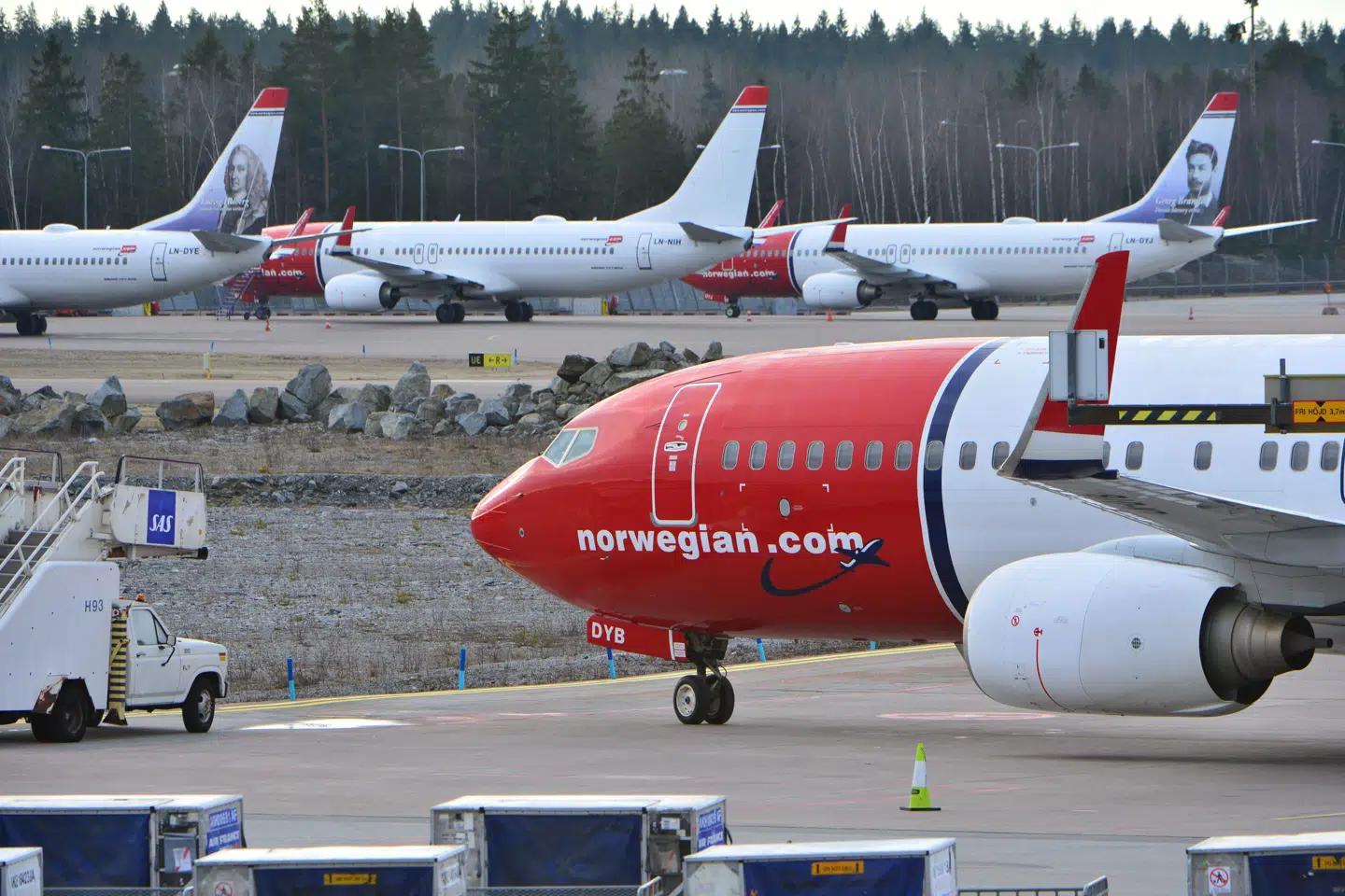 Norwegian var allerede inden coronaudbruddet udfordret af en stor gæld, og pandemien har forværret problemerne. Nu ser det ud til, at selskabet kan fortsætte. (Arkivfoto) Johan Nilsson/Ritzau Scanpix