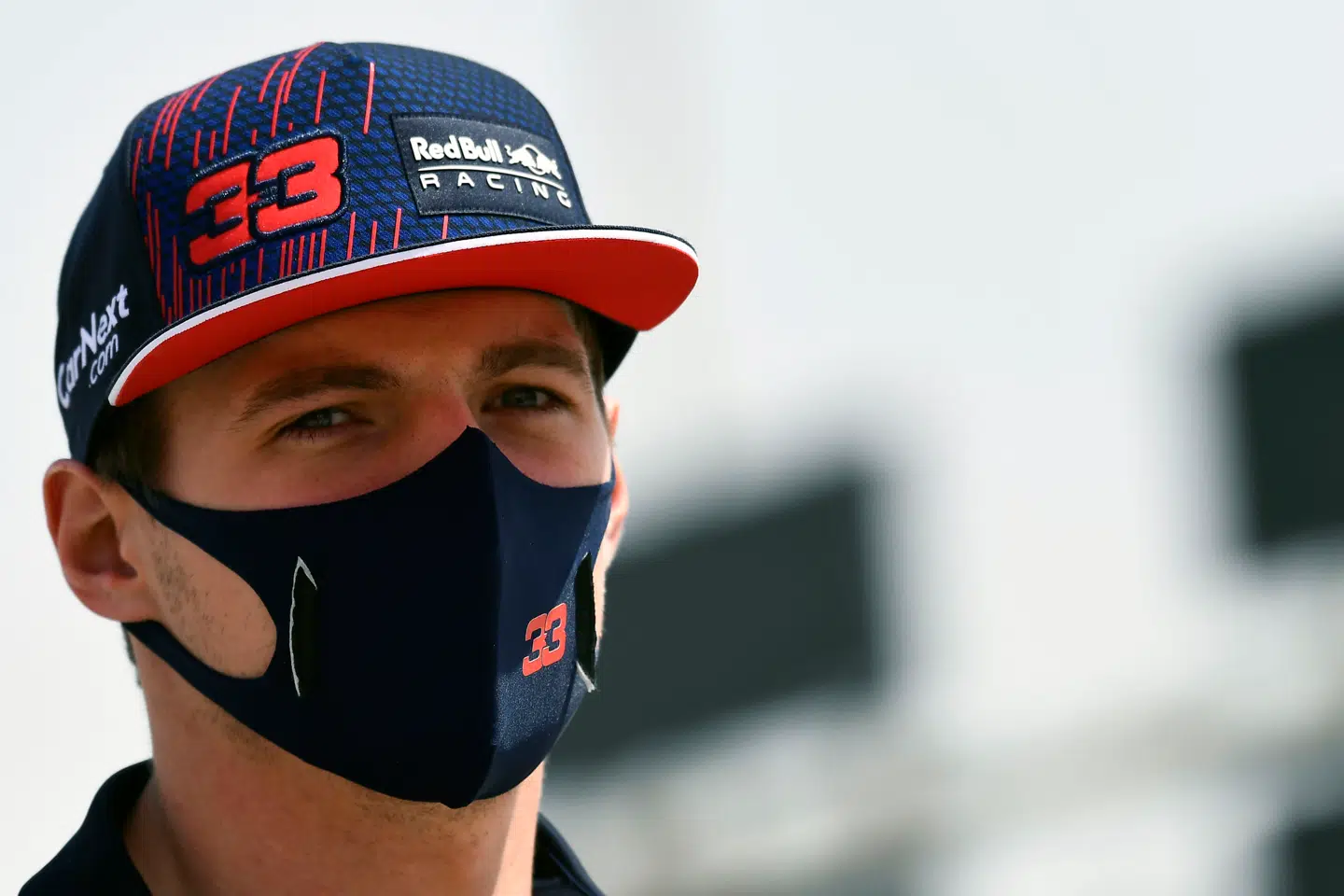 Selvom han var hurtigst både under vintertesten og den første træning i Bahrain, mener Max Verstappen, at Mercedes er favorit i Formel 1-VM 2021.