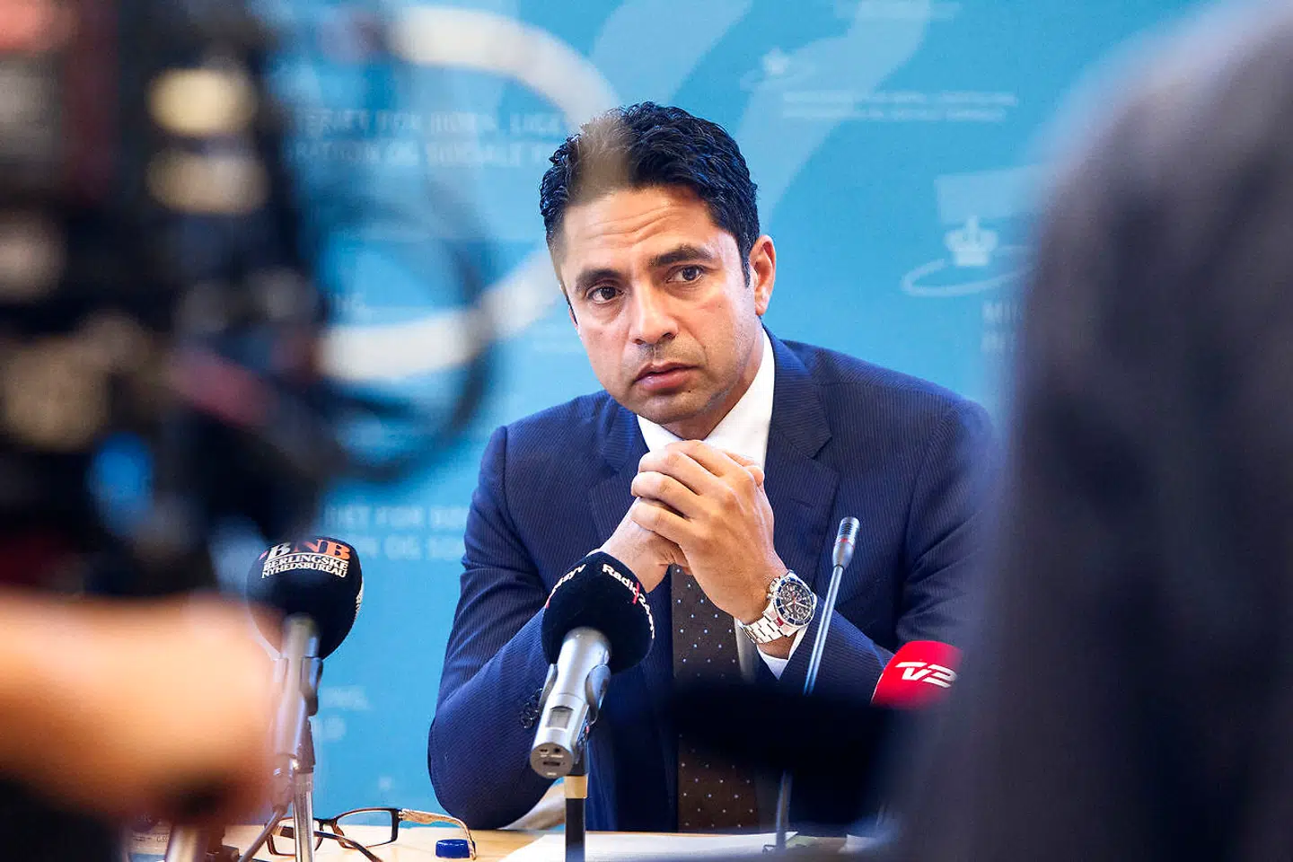 Socialminister Manu Sareen på et pressemøde i 2014 om indgreb på asylområdet. Foto: Jonas Skovbjerg Fogh/Scanpix 2014