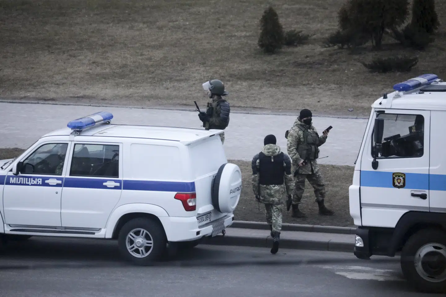 Hviderussisk politi har torsdag igen slået hårdt ned mod demonstrationer. Uncredited/Ritzau Scanpix