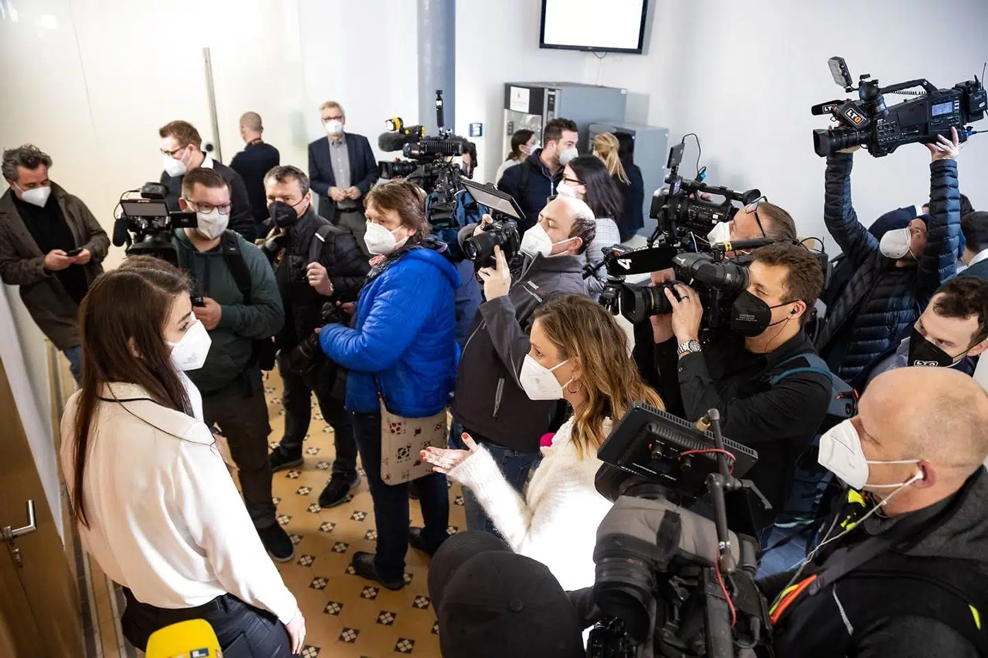 Journalister stod klar til at dække sagen mod prins Ernst August.