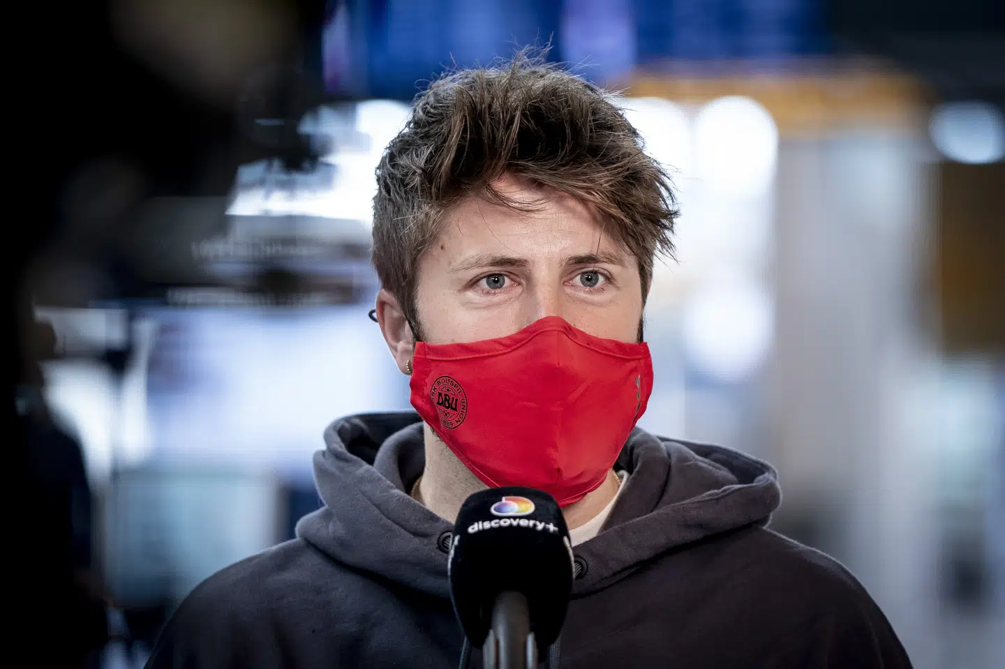 Lasse Schöne er tilbage på fodboldlandsholdet. Hans far, Lars Schøne, opnåede ungdomslandskampe for Danmark, mens hans farfar, Villy Schøne, opnåede B-landskampe for Danmark i perioden 1958-1961. Liselotte Sabroe/Ritzau Scanpix