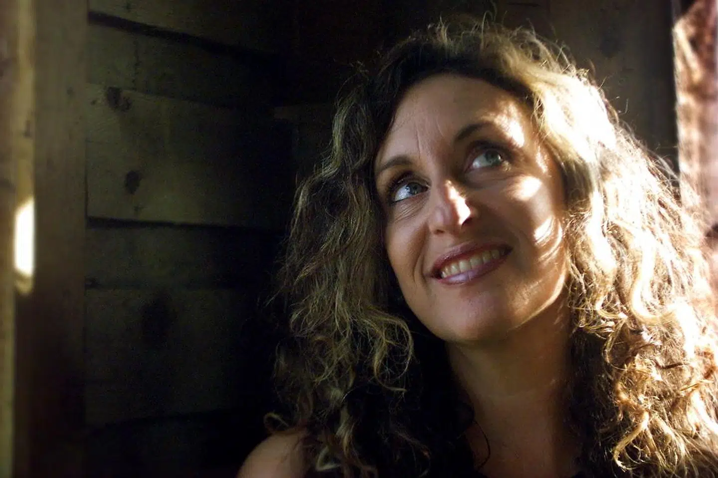 Tamra Rosanes ånder lettet op på sin nye single 'Breathe Again'